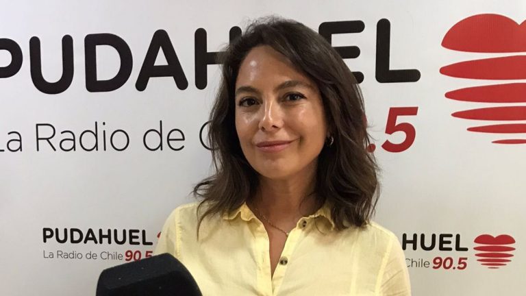 Ángeles Araya En Radio Pudahuel