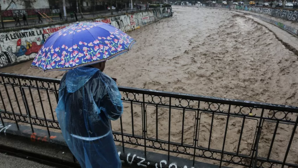 Corte De Agua En Santiago