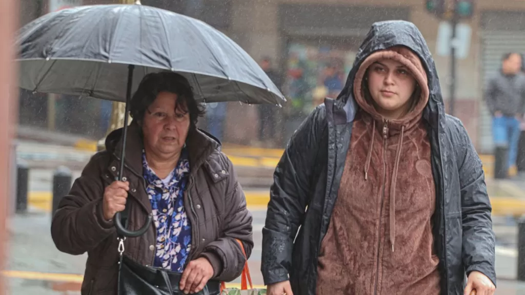 Lluvia En Santiago (4)