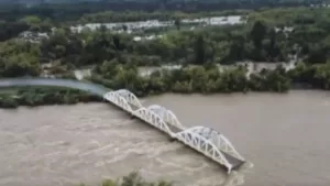 Puente Tres Arcos