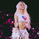 Karol G En Chile Asi Fue La Primera Noche Del Tour Manaña Será Bonito En El Estadio Nacional