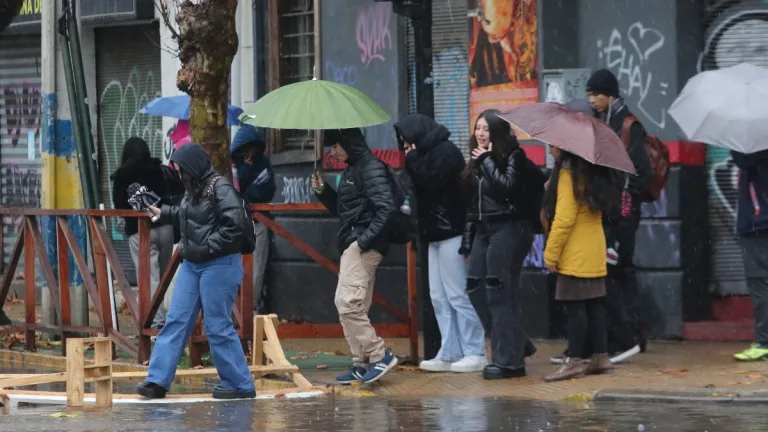 Lluvia En Santiago