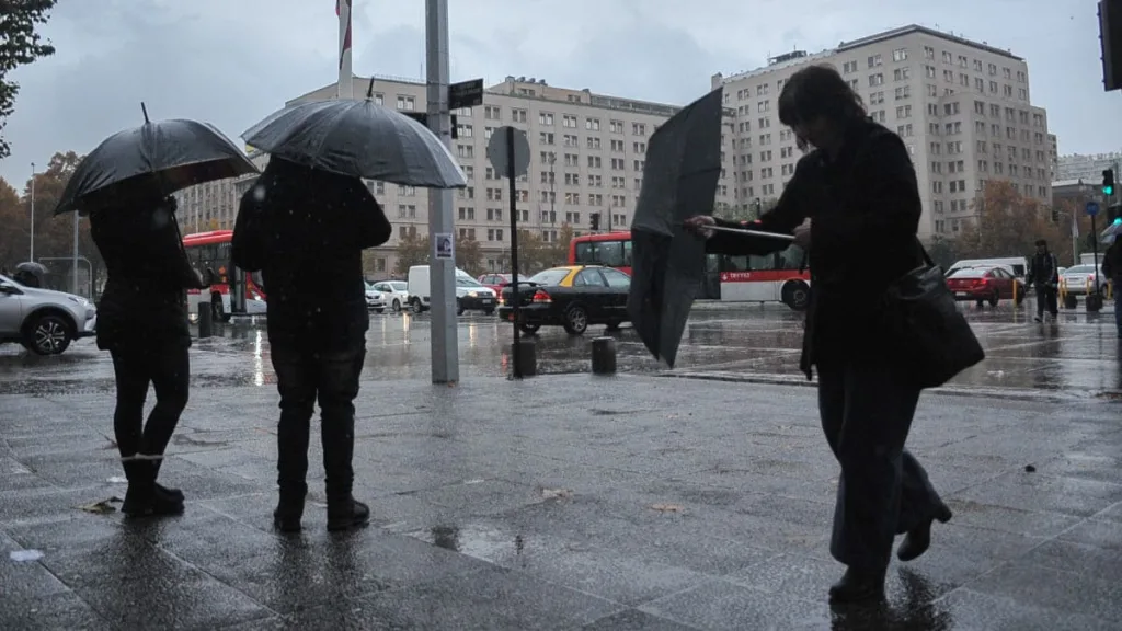 Lluvia En Santiago