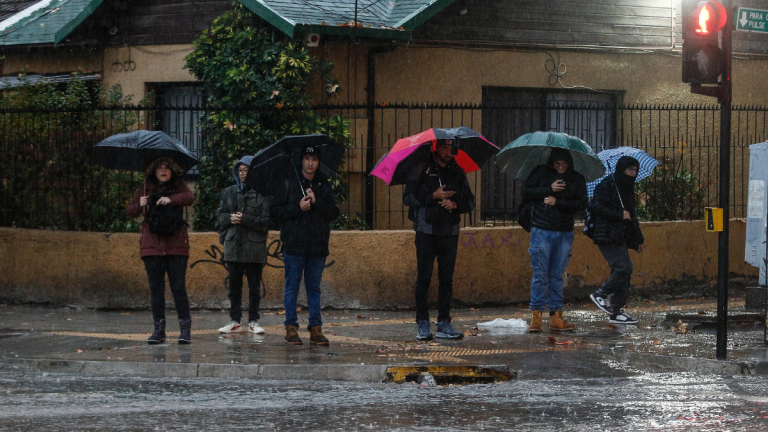 Lluvia En Santiago