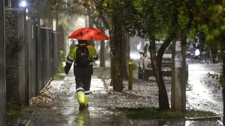 Lluvia En Santiago