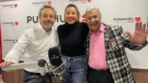 Daniel Muñoz Y Cote Quintanilla En La Mañana De Pablo Aguilera