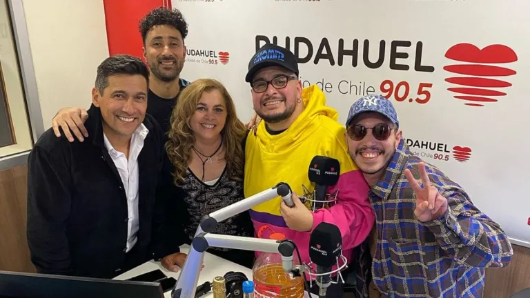 La Combo Tortuga En Radio Pudahuel