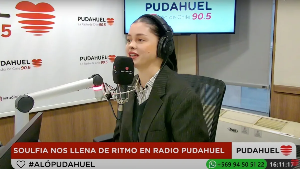 Soulfía En Radio Pudahuel Yo Llorando Escuchaba A Ricardo Arjona