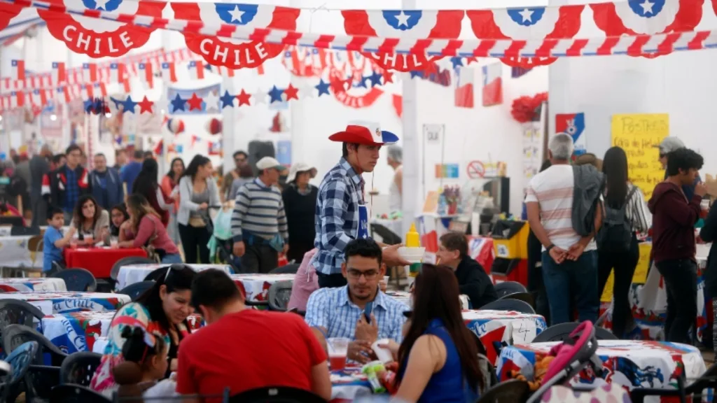 Fiestas Patrias 2024 Estas Son Las Fondas Más Recomendadas Y Buscadas En Todo Chile (8)