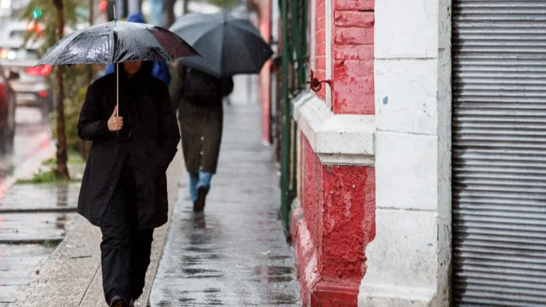 Lluvia En Santiago