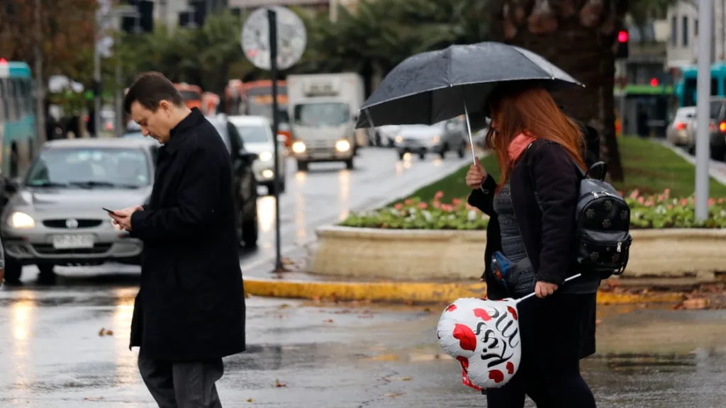 Lluvia En Santiago