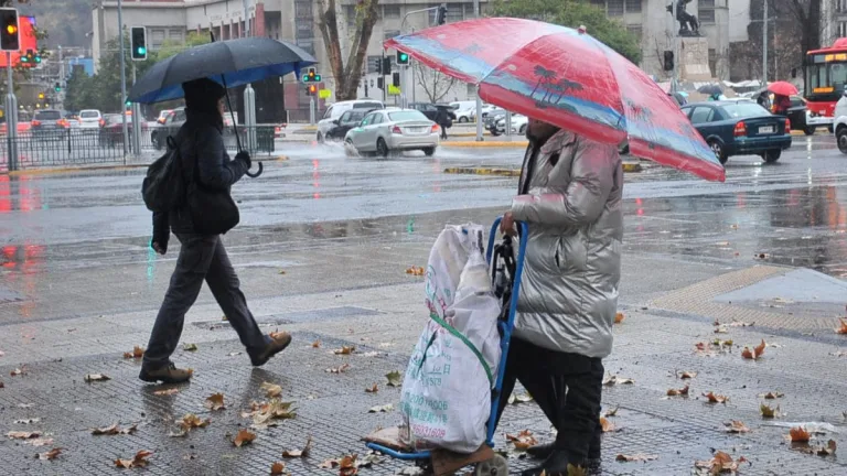 Lluvia En Santiago