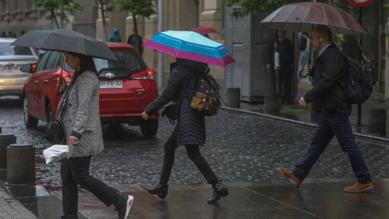 Lluvia En La Region Metropolitana (3)