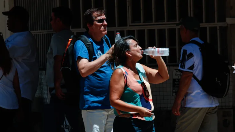 Altas Temperaturas En Santiago