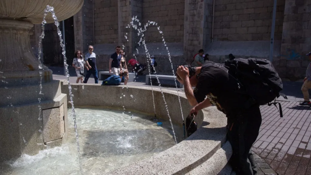 Altas Temperaturas En Santiago