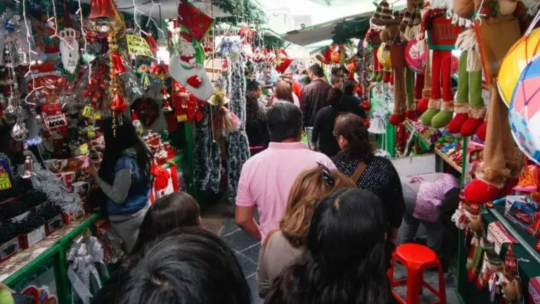 Ferias Navideñas En Las Comunas De Santiago